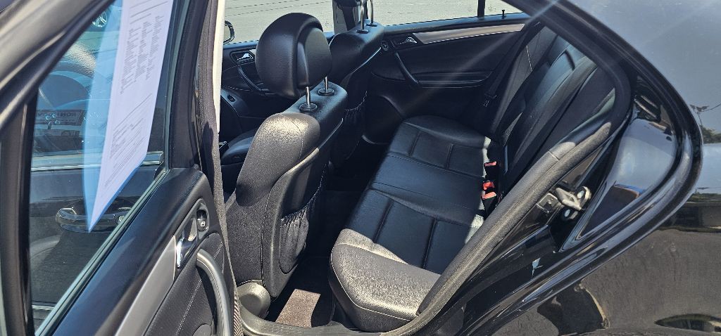 2006 Mercedes-Benz C-Class Image 8
