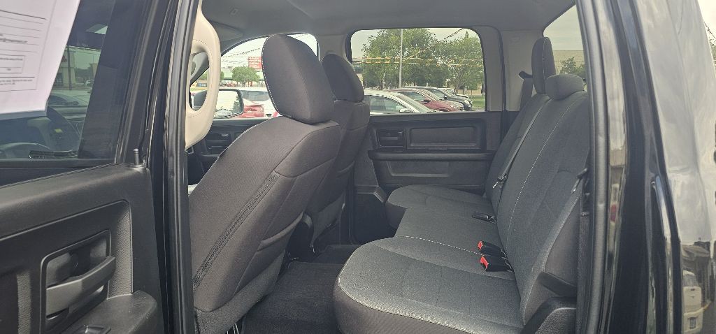 2022 RAM 1500 Image 6