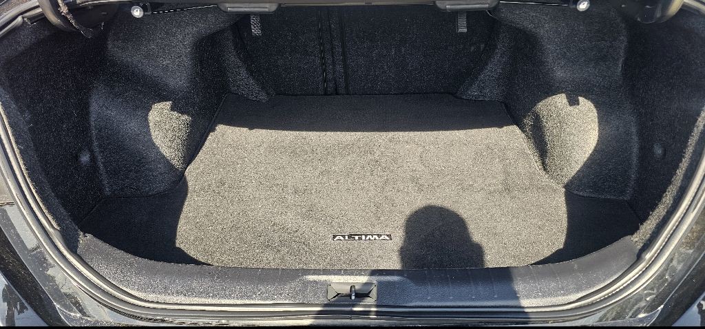 2024 Nissan Altima Image 8