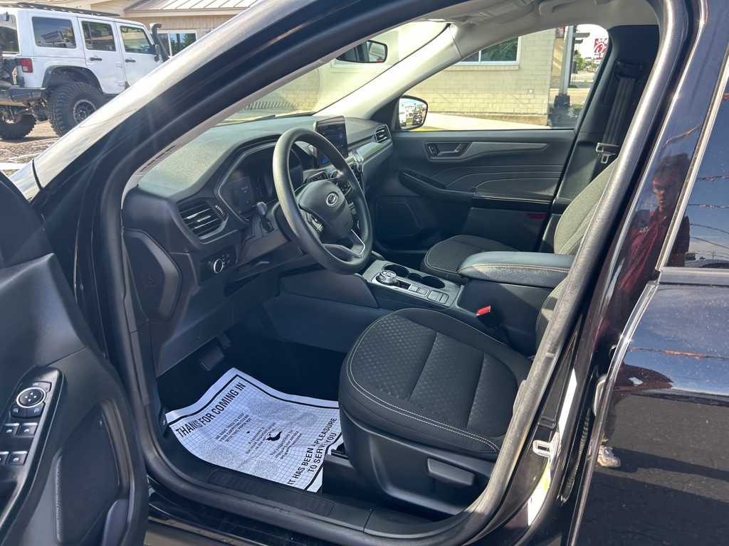 2025 Ford Escape Image 12