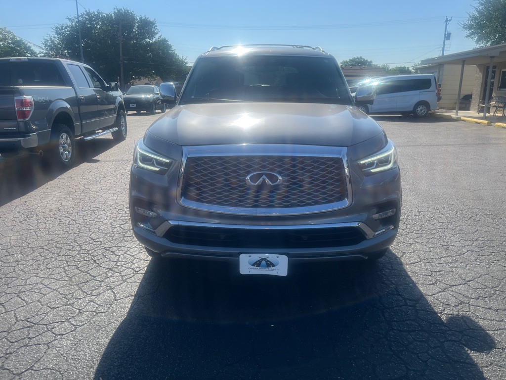 2021 INFINITI QX80 Image 3