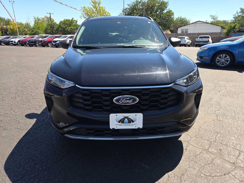 2024 Ford Escape Image 2