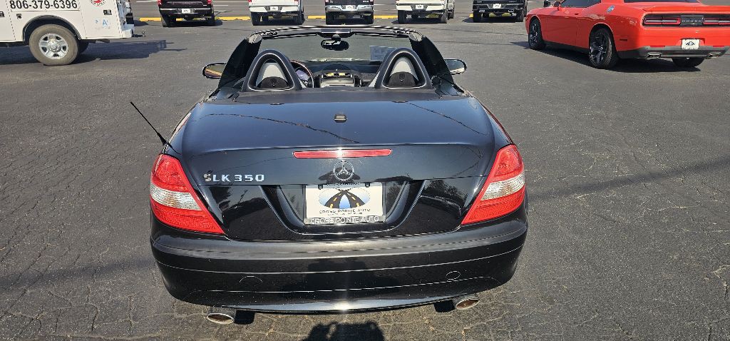 2005 Mercedes-Benz SLK-Class Image 8