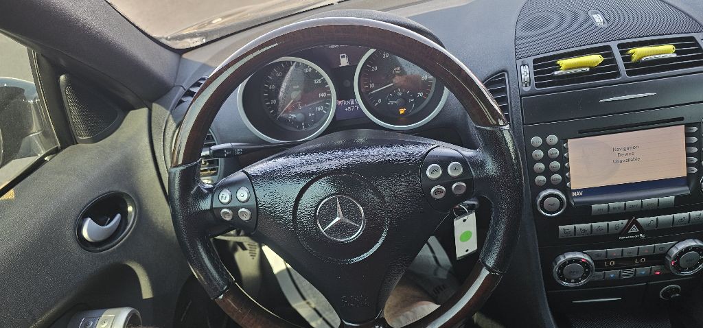2005 Mercedes-Benz SLK-Class Image 14