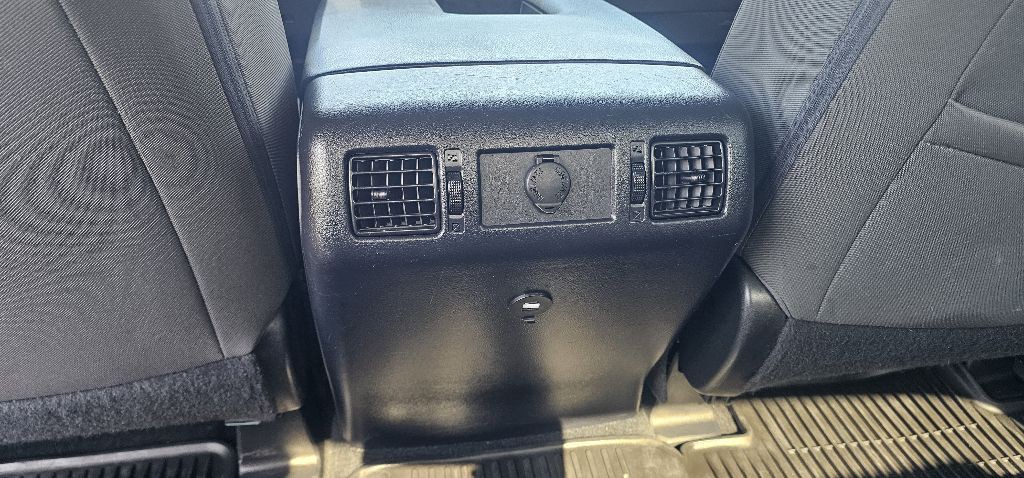 2017 Toyota Tundra Image 5