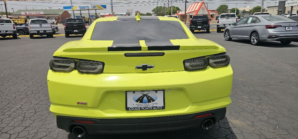 2019 Chevrolet Camaro Image 4