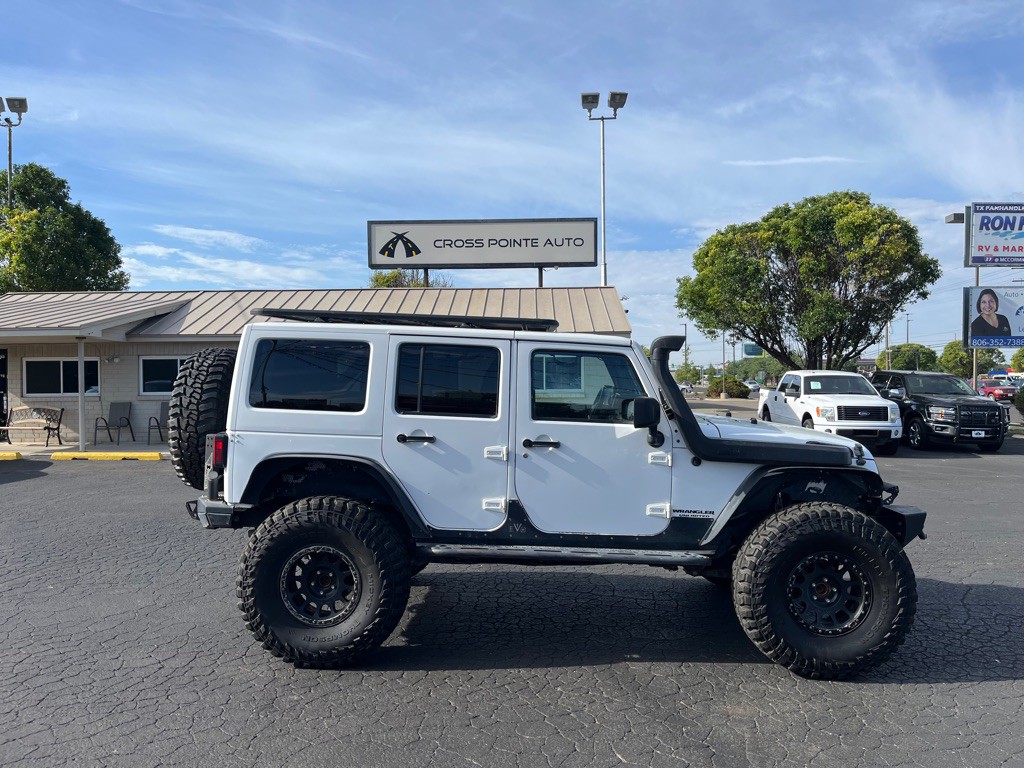 2013 Jeep Wrangler Unlimited Image 1