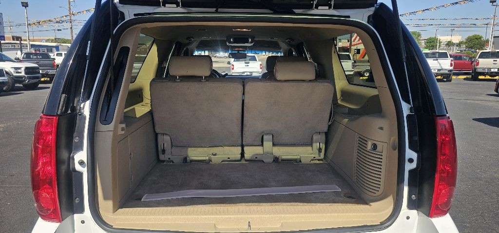 2010 GMC Yukon Image 6