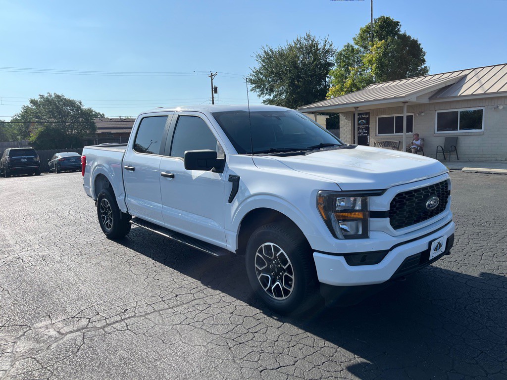 2023 Ford F-150 Image 2