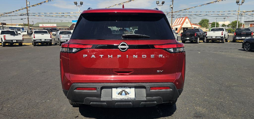 2024 Nissan Pathfinder Image 4