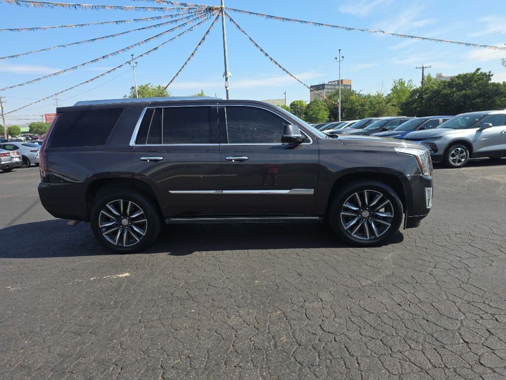 2016 Cadillac Escalade Image 4