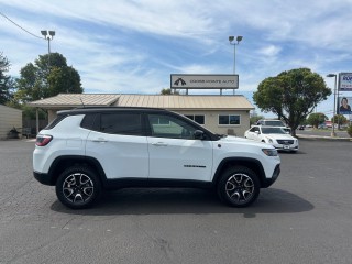 Image for 2025 Jeep Compass Trailhawk ID: 7558781