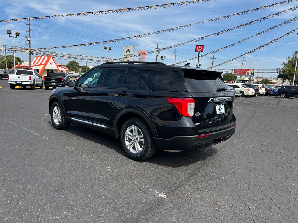 2021 Ford Explorer Image 6