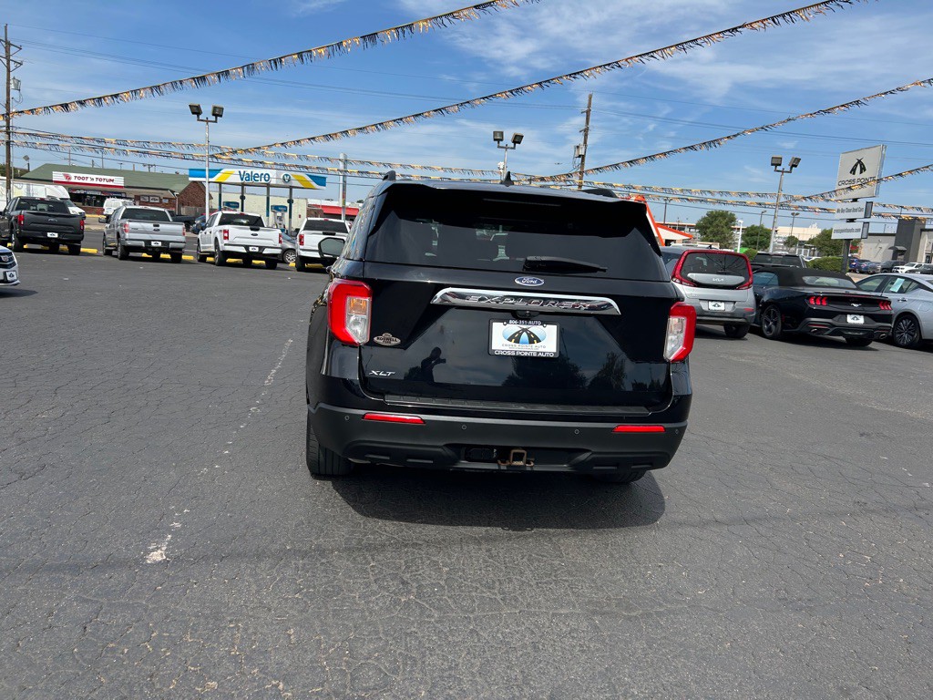 2021 Ford Explorer Image 7