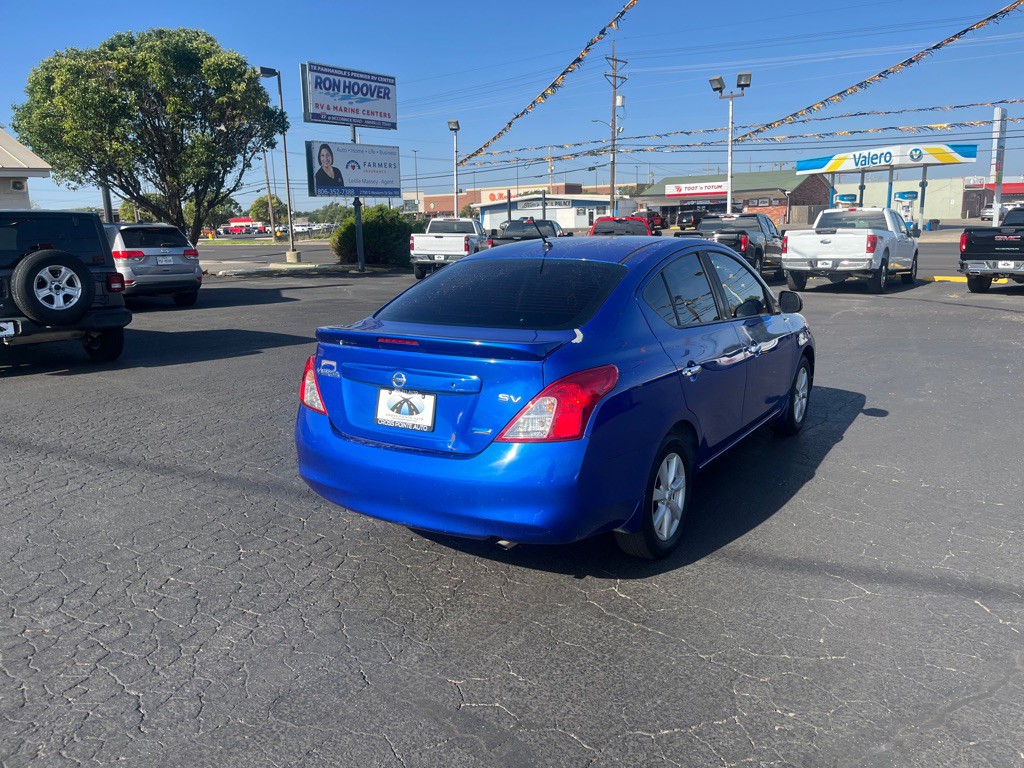 2014 Nissan Versa Image 8