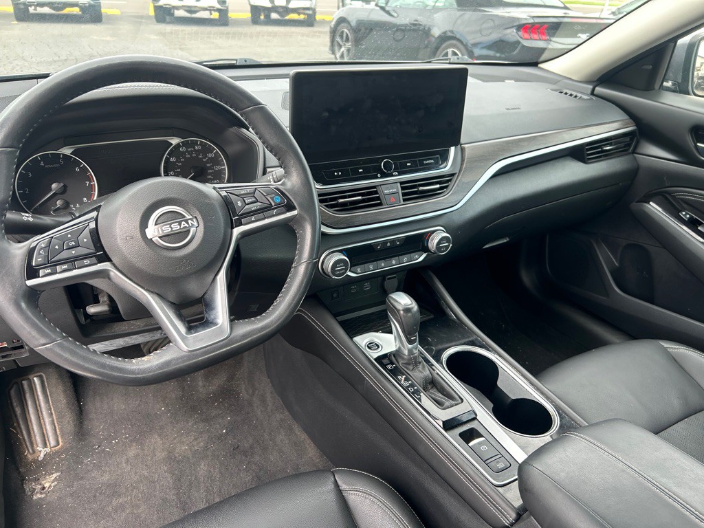 2023 Nissan Altima Image 14