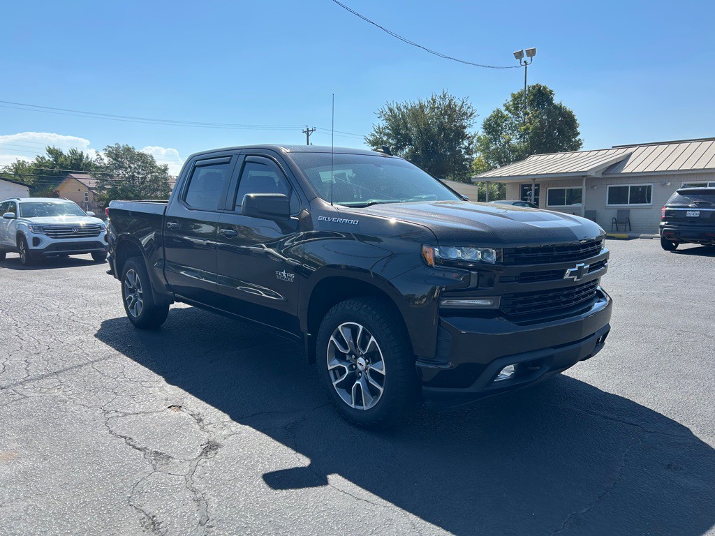 2020 Chevrolet Silverado 1500 Image 2