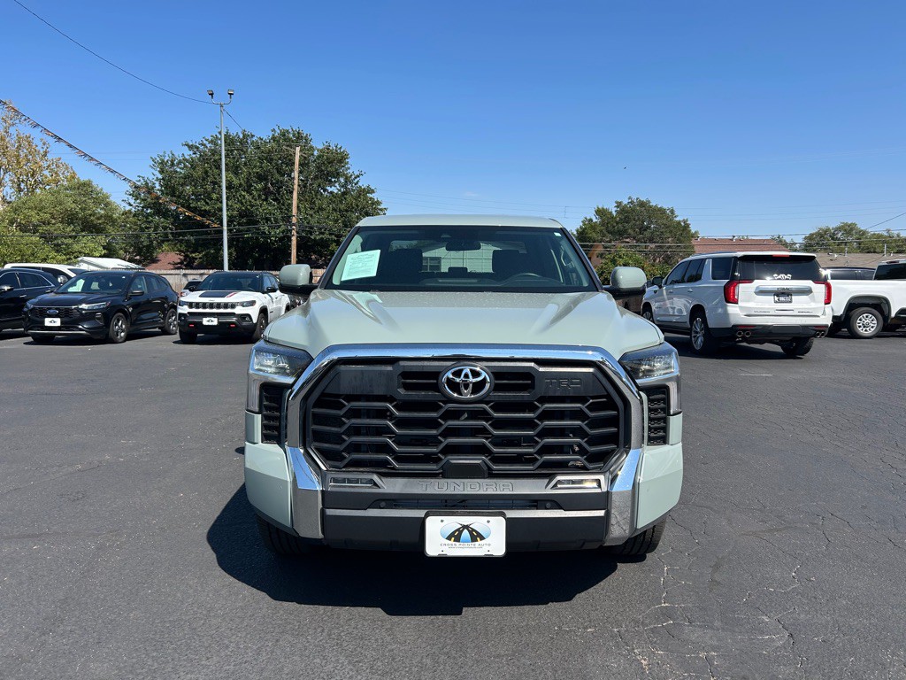 2022 Toyota Tundra Image 3