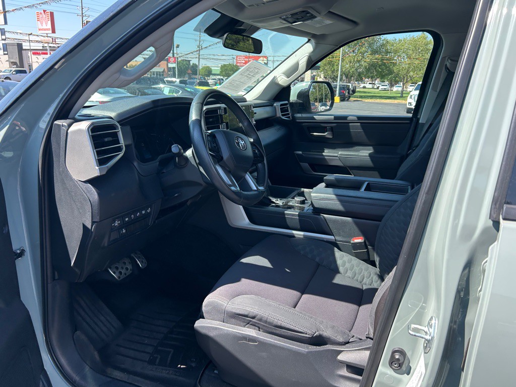 2022 Toyota Tundra Image 14