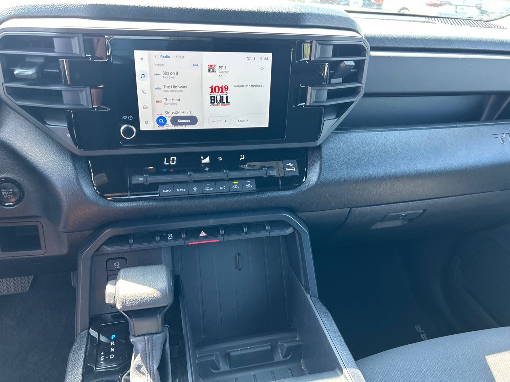 2025 Toyota Tundra Image 16