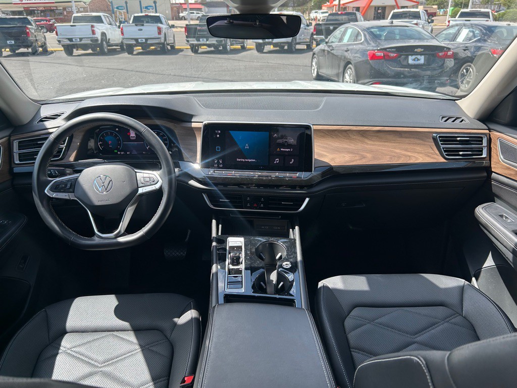 2025 Volkswagen Atlas Image 15