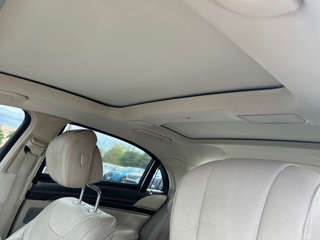 2015 Mercedes-Benz S-Class Image 16