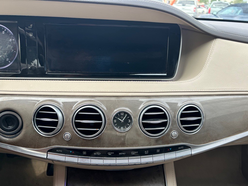 2015 Mercedes-Benz S-Class Image 17