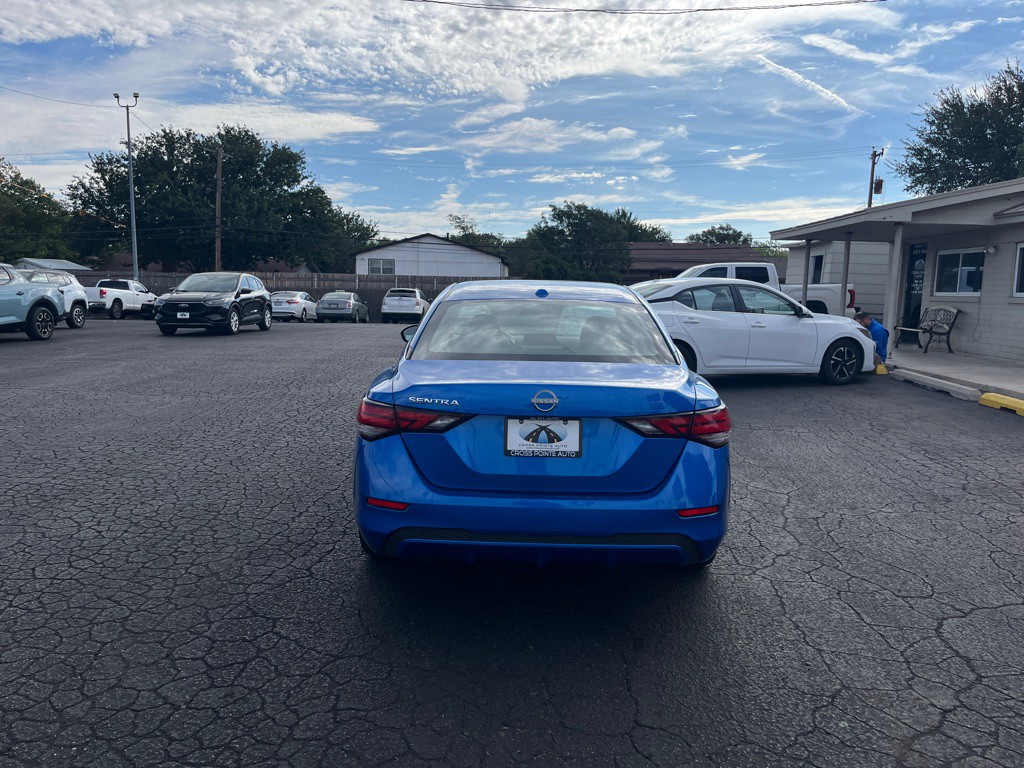 2025 Nissan Sentra Image 7