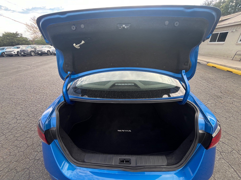 2025 Nissan Sentra Image 9