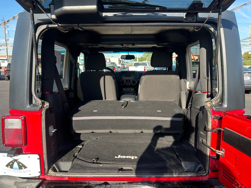 2016 Jeep Wrangler Image 10