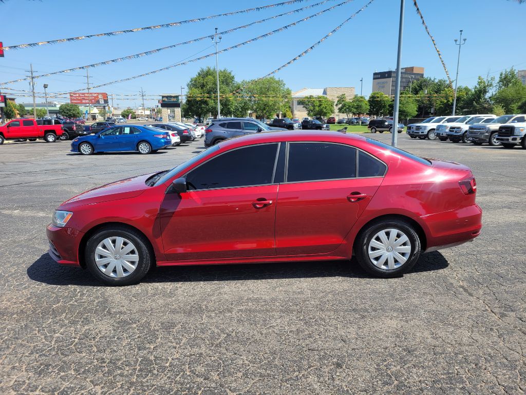 2016 Volkswagen Jetta Image 2
