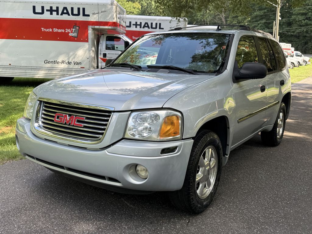 2007 GMC Envoy Image 3