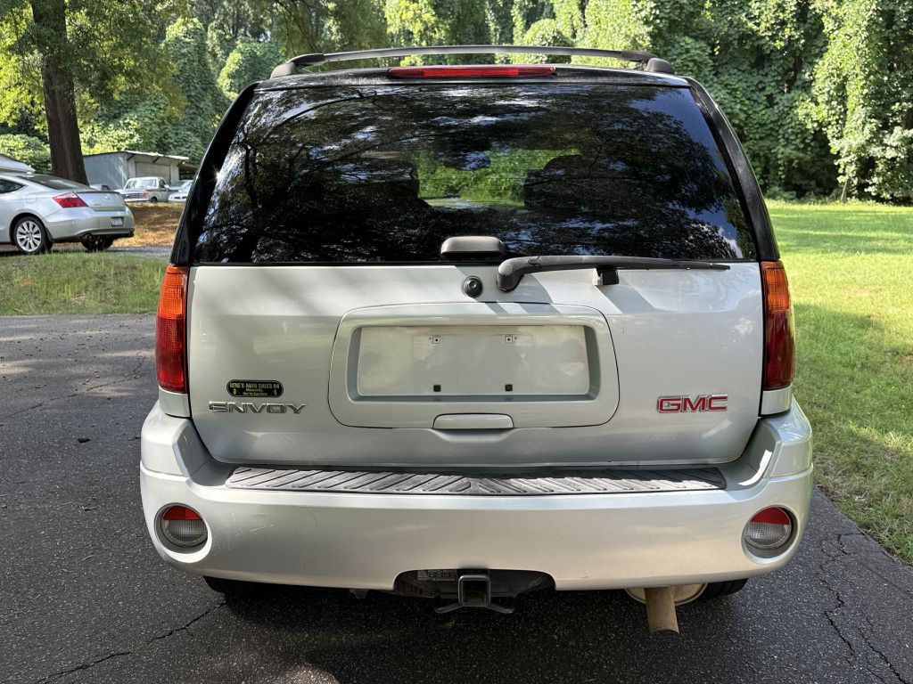 2007 GMC Envoy Image 5