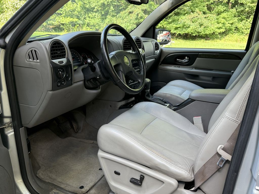 2007 GMC Envoy Image 7