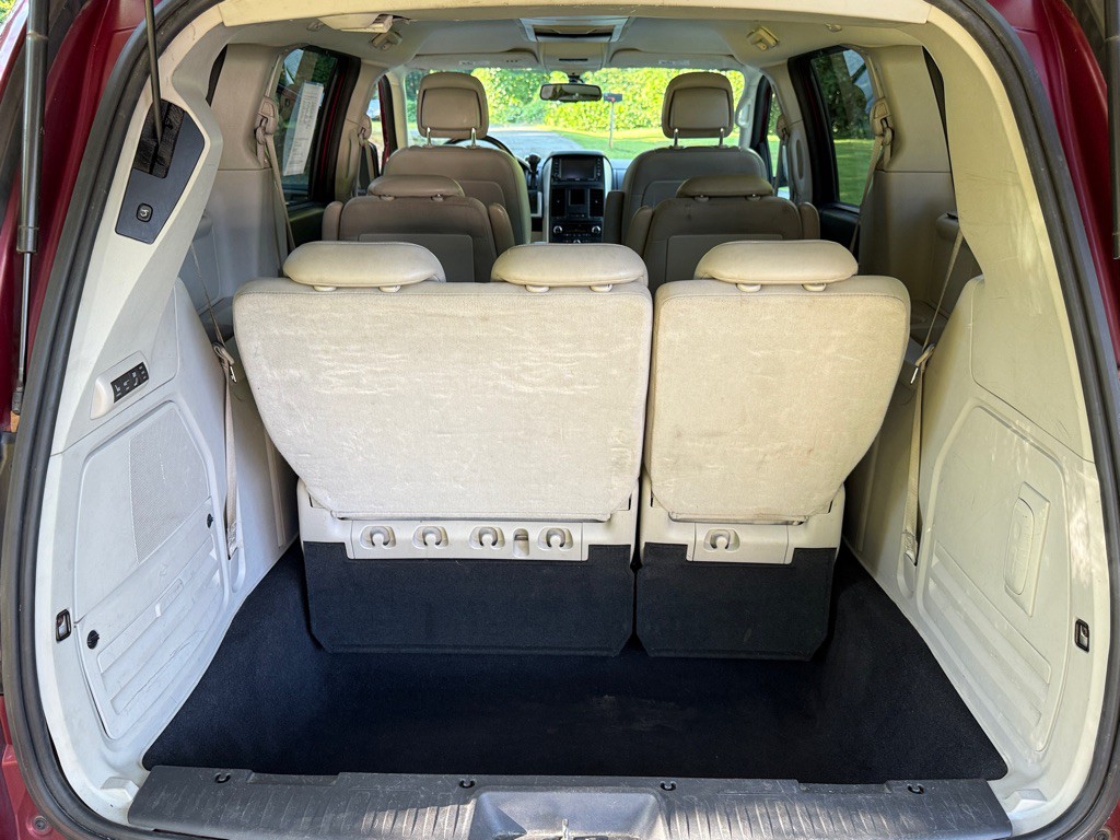 2010 Dodge Grand Caravan Image 12