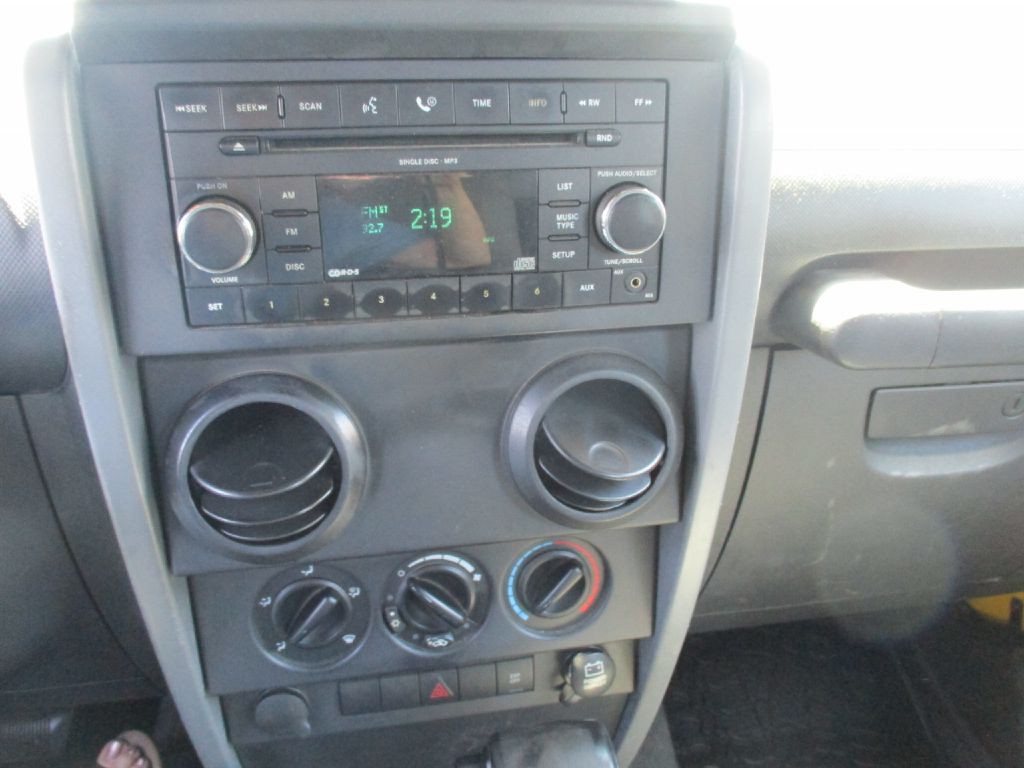 2008 Jeep Wrangler Unlimited Image 12