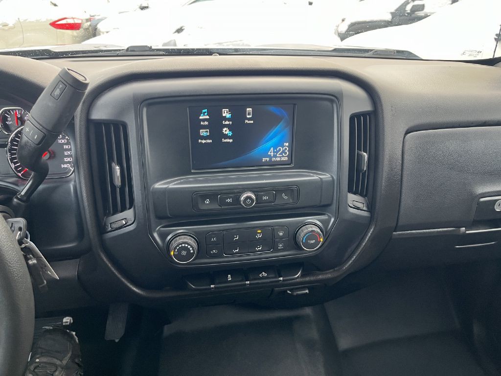 2018 Chevrolet Silverado 1500 Image 11
