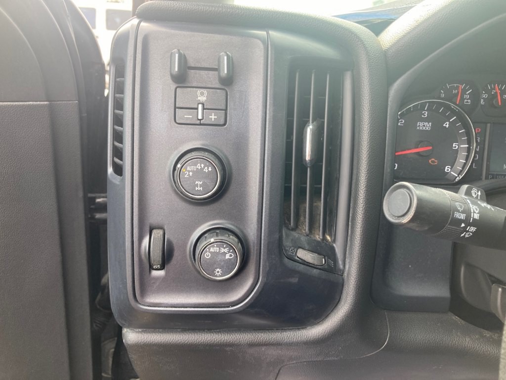 2018 Chevrolet Silverado 1500 Image 14