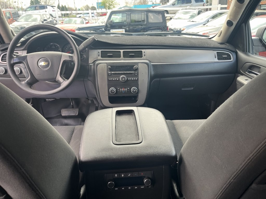 2013 Chevrolet Silverado 2500 Image 9