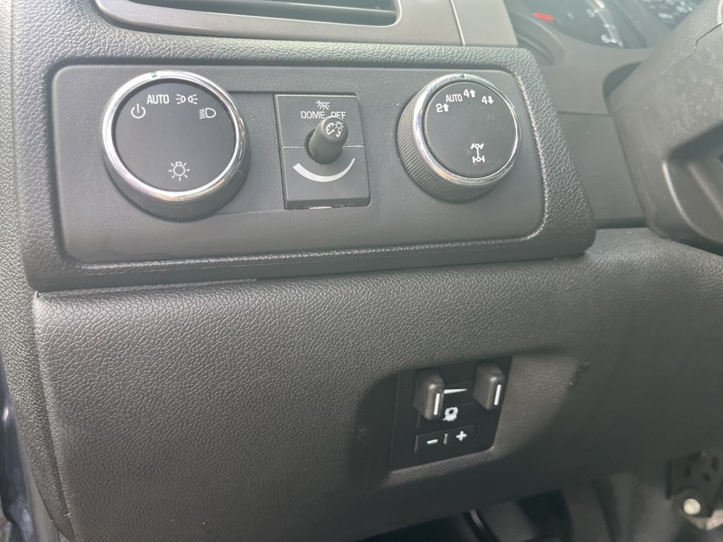2013 Chevrolet Silverado 2500 Image 12