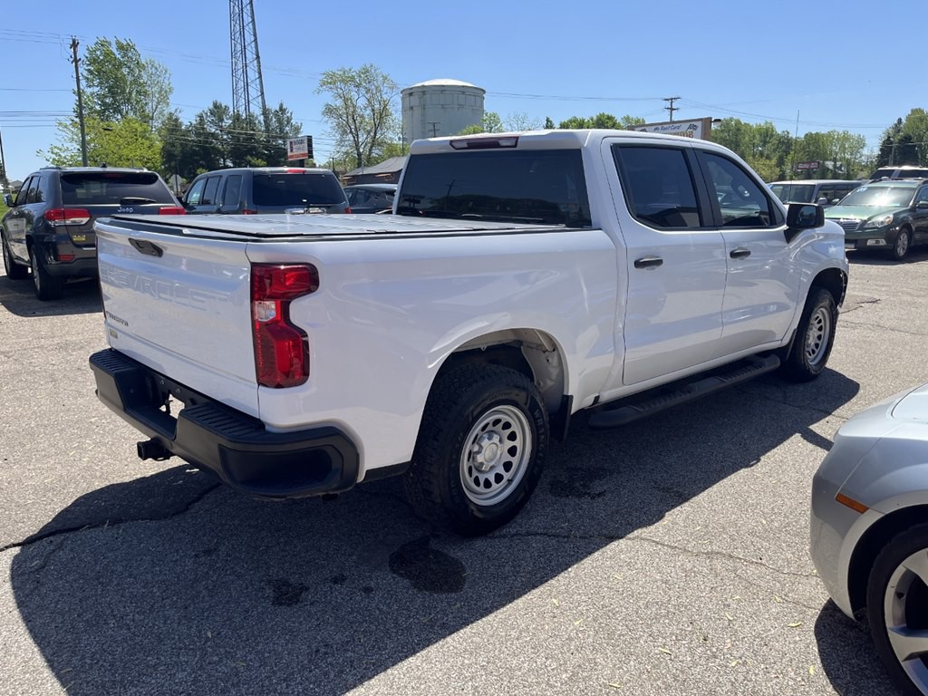 2019 Chevrolet Silverado 1500 Image 2