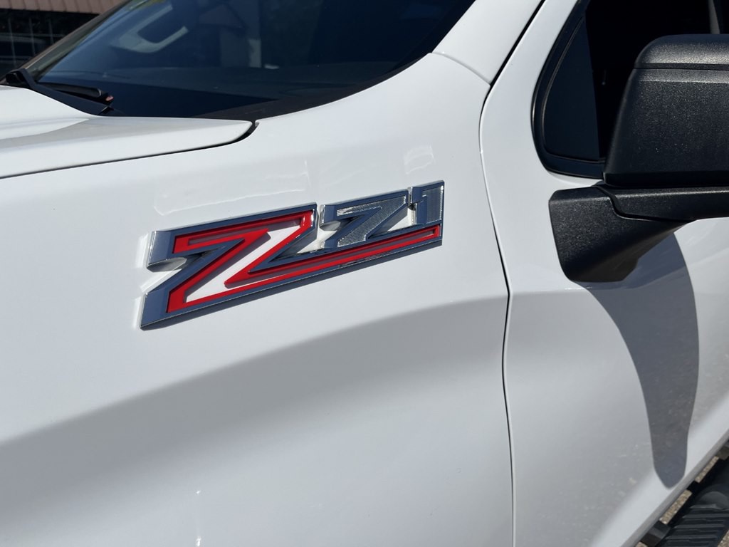 2019 Chevrolet Silverado 1500 Image 8