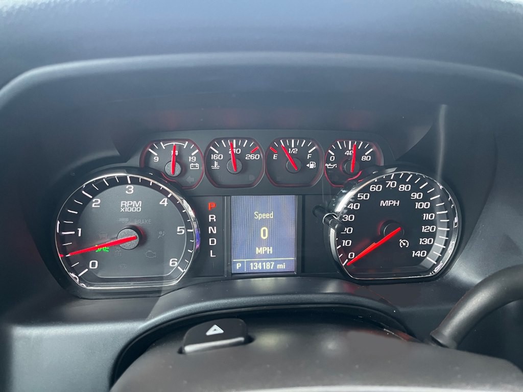 2018 Chevrolet Silverado 1500 Image 12