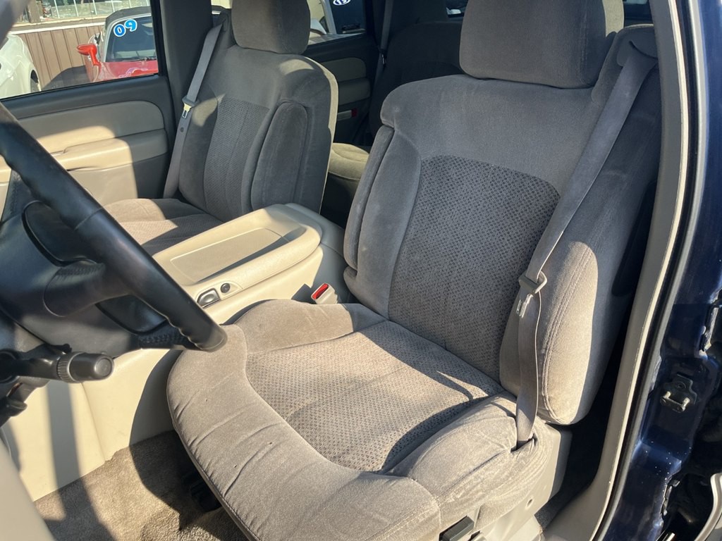 2000 Chevrolet Tahoe Image 9