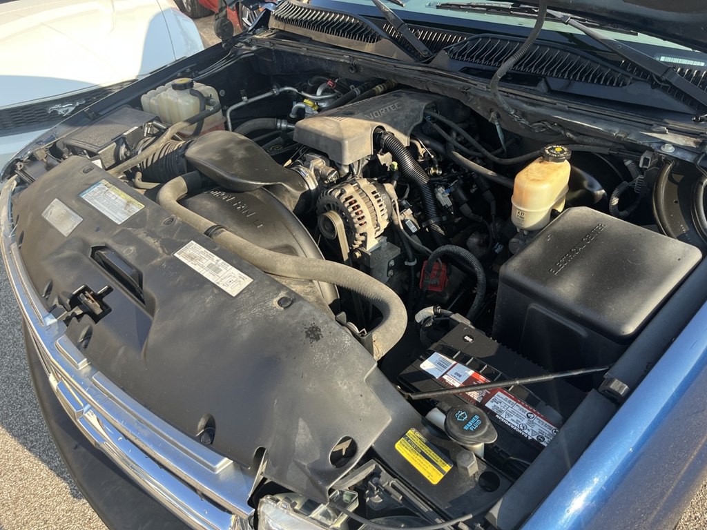 2000 Chevrolet Tahoe Image 22