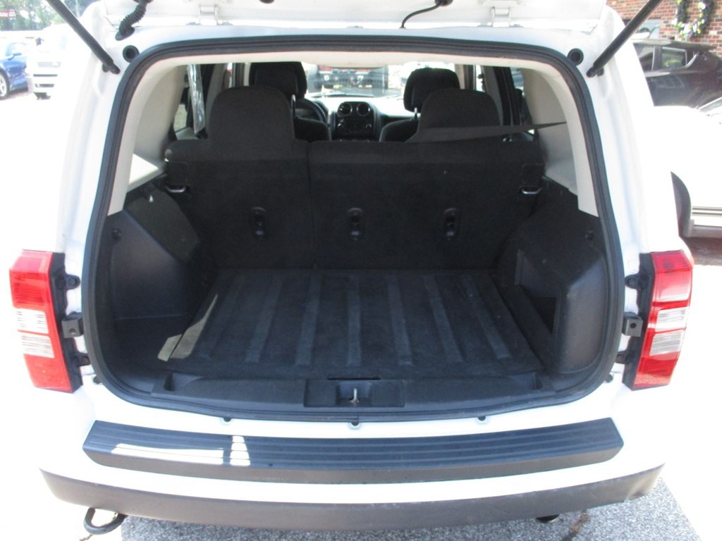2016 Jeep Patriot Image 5