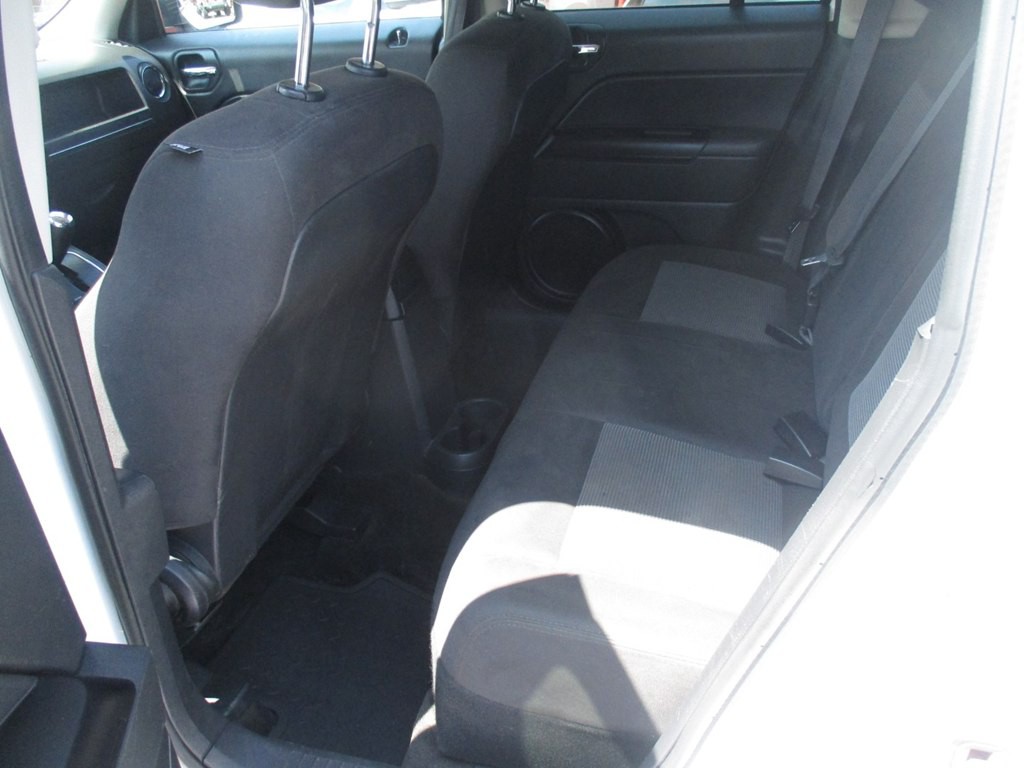 2016 Jeep Patriot Image 13