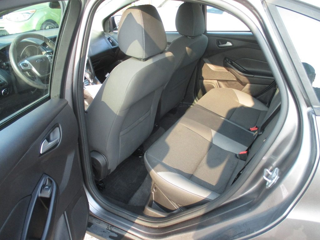 2014 Ford Focus Image 8