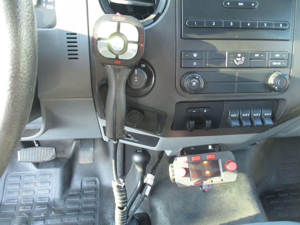 2015 Ford F-350 Image 15