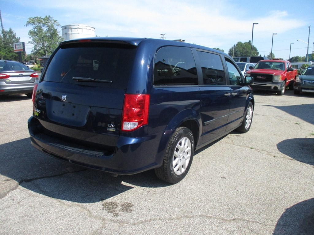 2014 RAM Tradesman Image 2